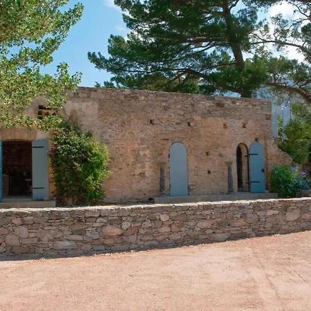 Montofoli Wine Estate ヴィラ *